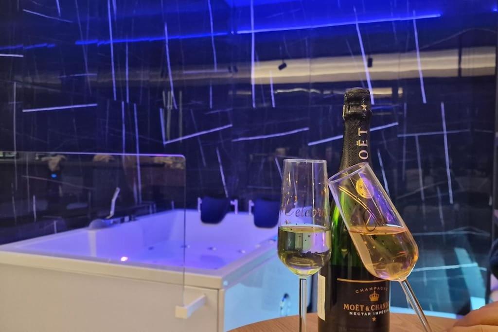 Romantic & Jacuzzi Σκόπια